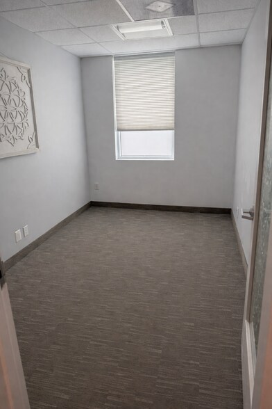 More Photos Of 757 Frederick Rd, Catonsville Medical For Lease