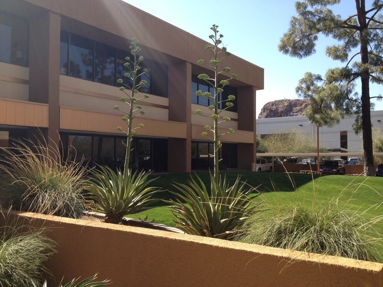 More Photos Of 1430-1438 W Broadway Rd, Tempe Office For Sale