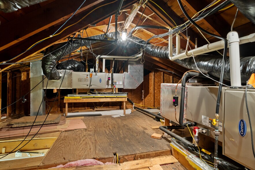 More Photos Of 5626 W Lincoln Hwy, Parkesburg Restaurant For Sale