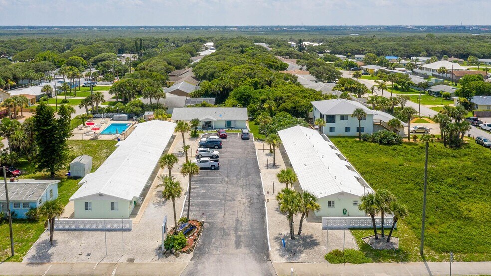 More Photos Of 1708 S Atlantic Ave, New Smyrna Beach Hotel For Sale