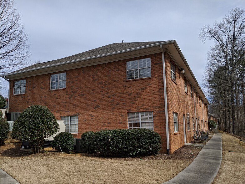 More Photos Of 401-413 Creekstone Rdg, Woodstock Office Residential For Sale