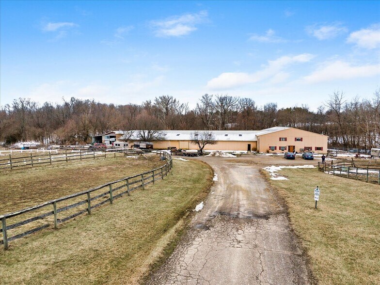 More Photos Of 2675 Carriagegate Ln, Maineville Lodge Meeting Hall For Sale