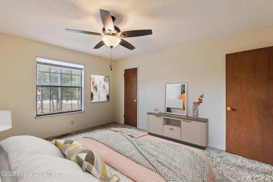 More Photos Of 3034 Jefferson St, Marianna Apartments For Sale