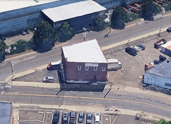 More Photos Of 560 N Washington Ave, Bridgeport Warehouse For Lease