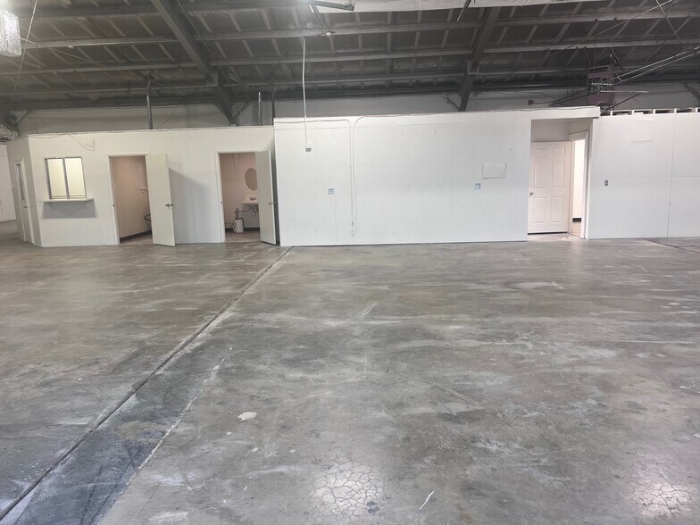 More Photos Of 320 N Arizona Ave, Prescott Warehouse For Lease