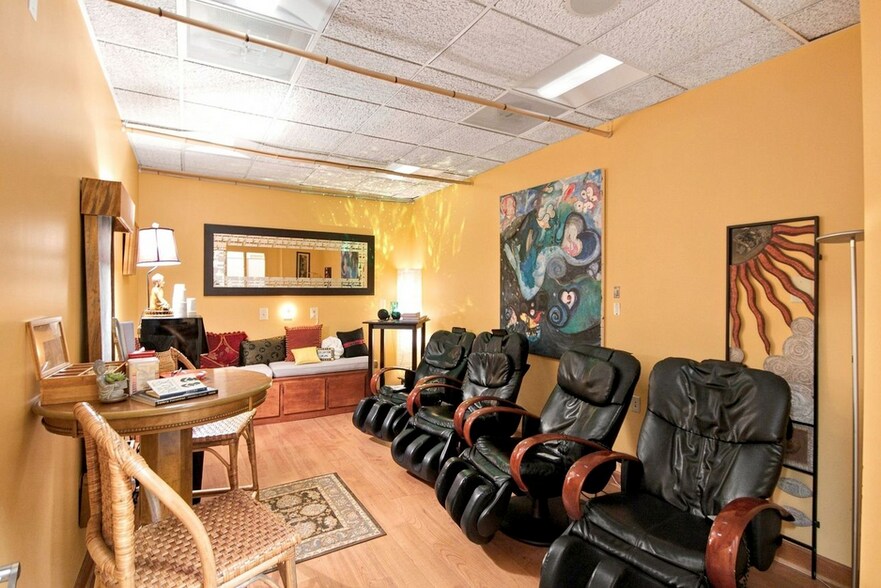 More Photos Of 203-205 Ridgely Ave, Annapolis Medical For Lease