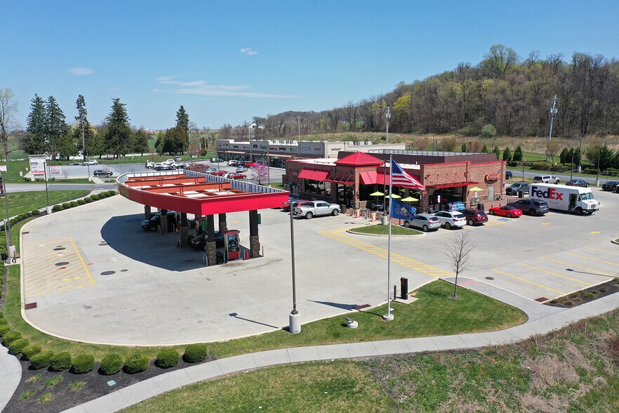 747769 Middletown Rd, Hummelstown, PA 17036 Retail For Lease