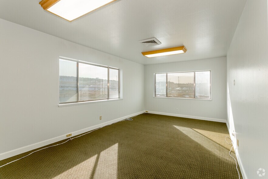 More Photos Of 276 E Parr Blvd, Reno Service For Lease