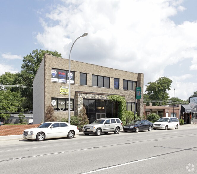 Primary Photo Of 23650 Woodward Ave, Pleasant Ridge Office For Lease