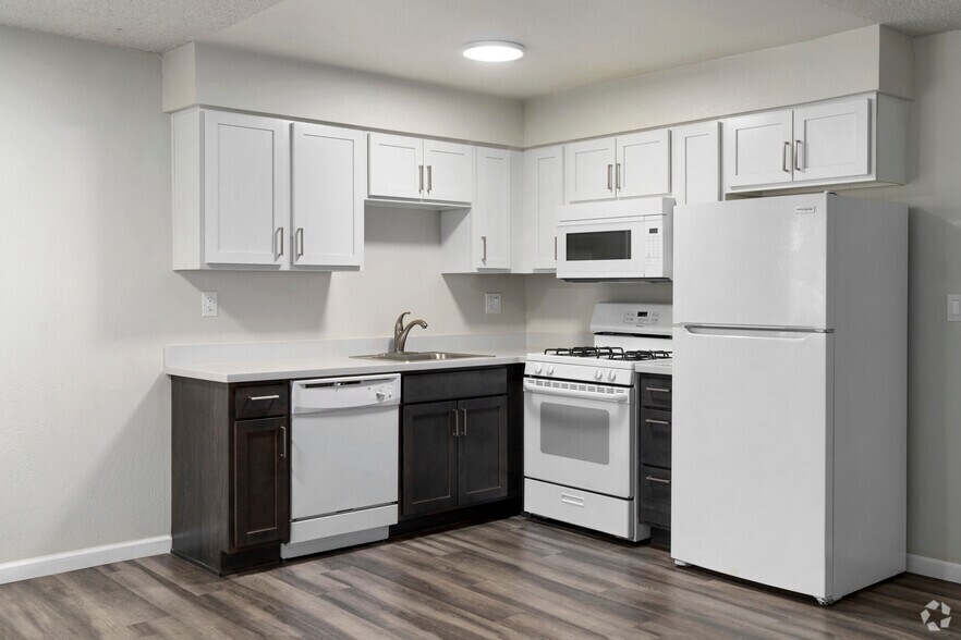 More Photos Of 1301 Stardust St, Reno Apartments For Sale