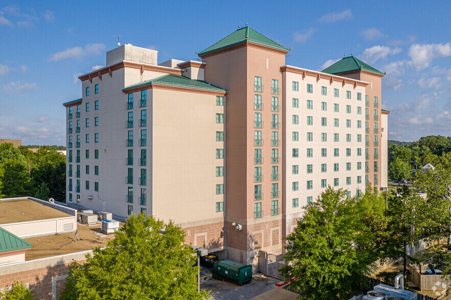 More Photos Of 11301 Financial Centre Pky, Little Rock Hotel For Sale