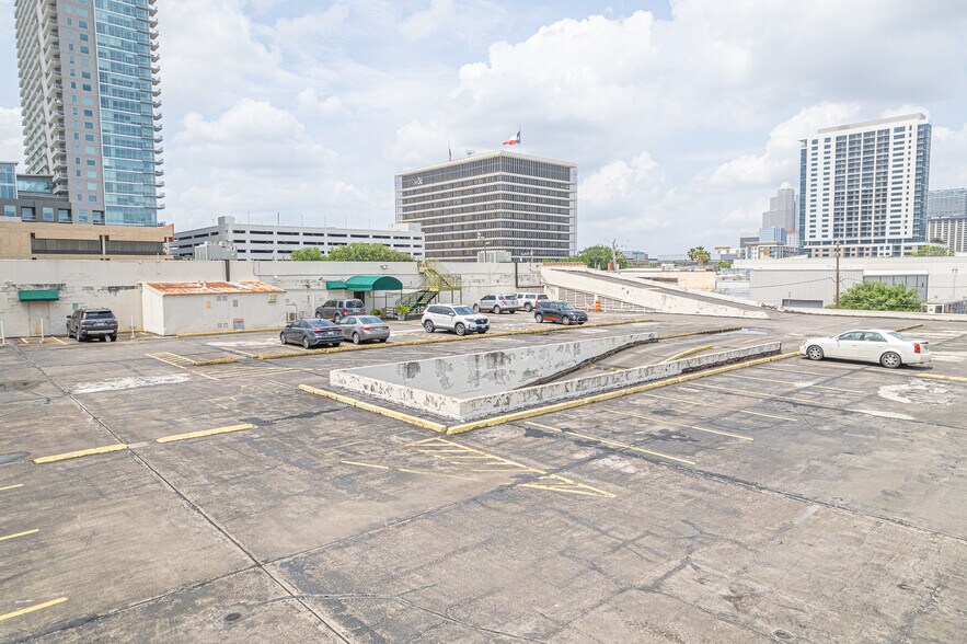 More Photos Of 3333 Fannin St, Houston Medical For Sale