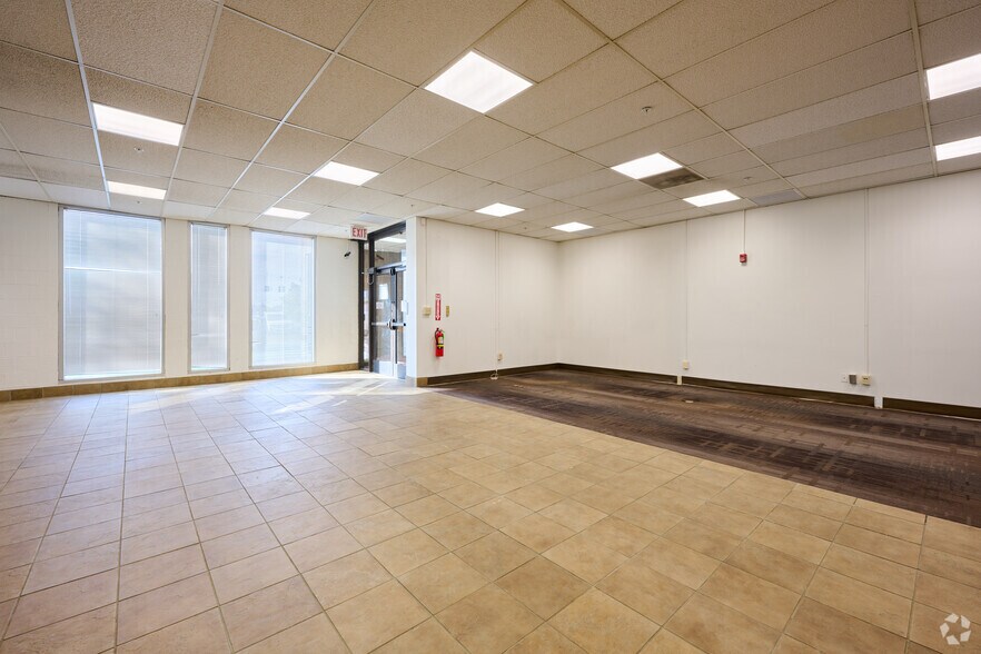 More Photos Of 2450 Ridge Rd W, Rochester Medical For Sale