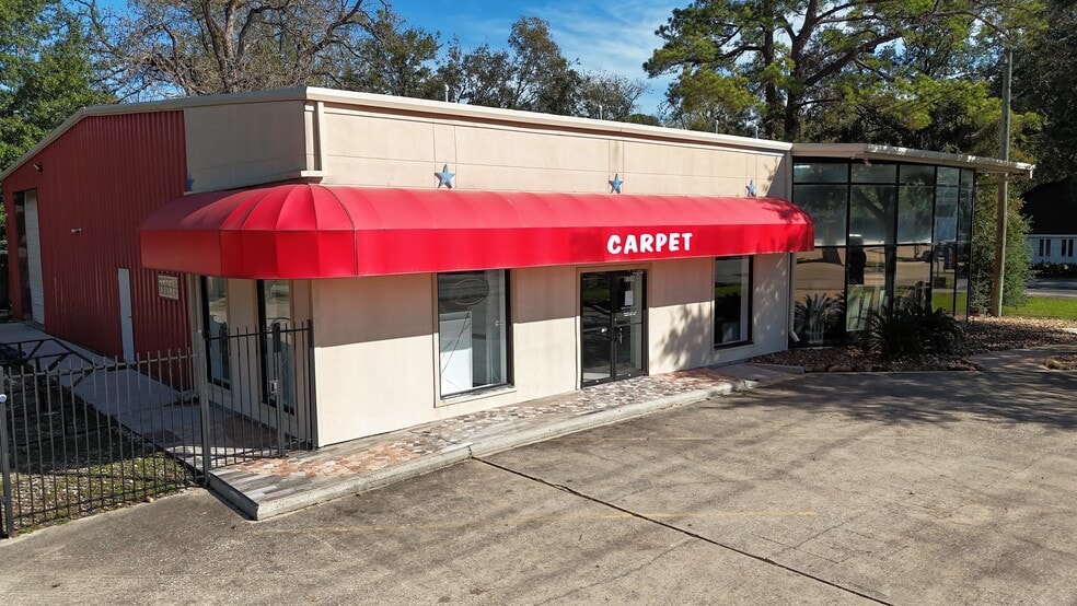 More Photos Of 18002 Kuykendahl Rd, Spring Showroom For Lease