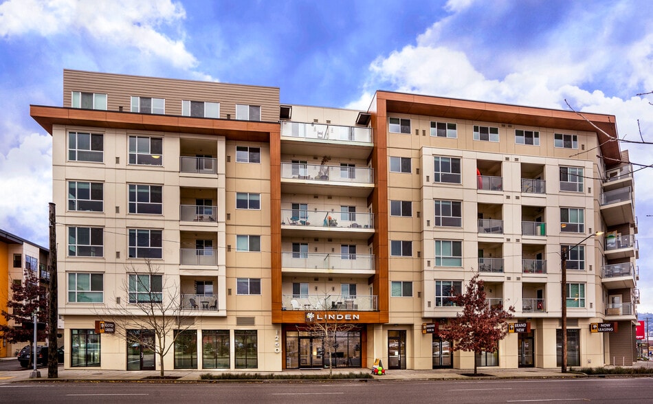 Primary Photo Of 1250 E Burnside St, Portland Apartments For Lease