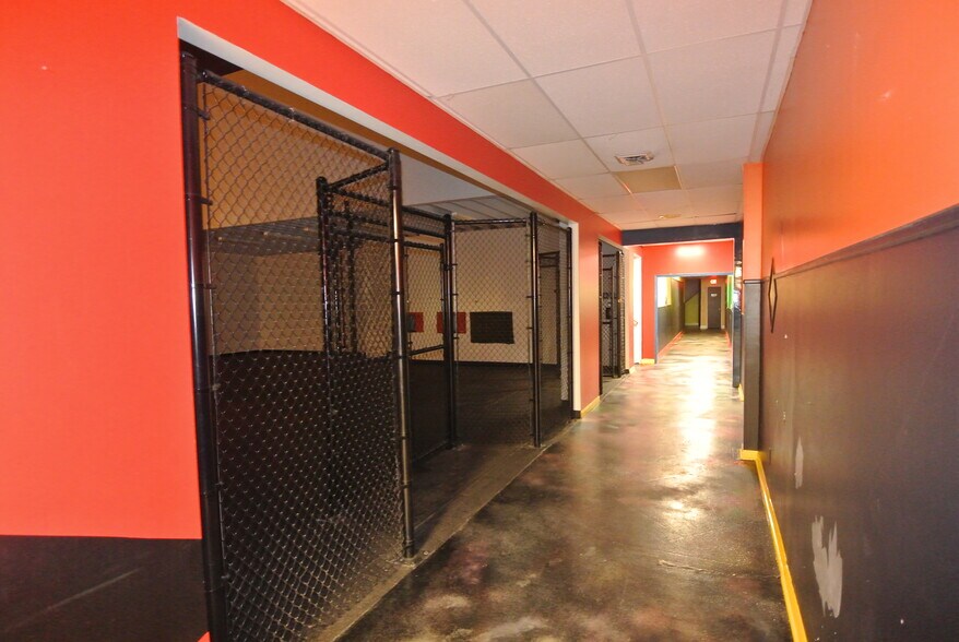 More Photos Of 2911 Brunswick Ave, New Bern Sports And Entertainment For Lease