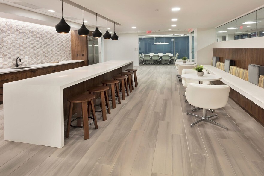 More Photos Of 6120 Executive Blvd, Rockville Office For Lease