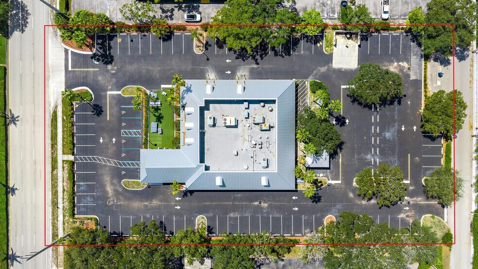 More Photos Of 661 US Highway 1, North Palm Beach Storefront Retail Office For Sale