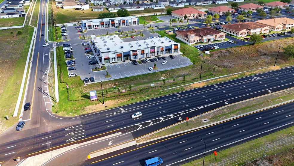 More Photos Of 2300 Forest Lake Dr, Davenport Unknown For Lease