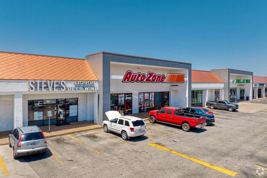 More Photos Of 7101 Hwy 71 W, Austin Unknown For Lease