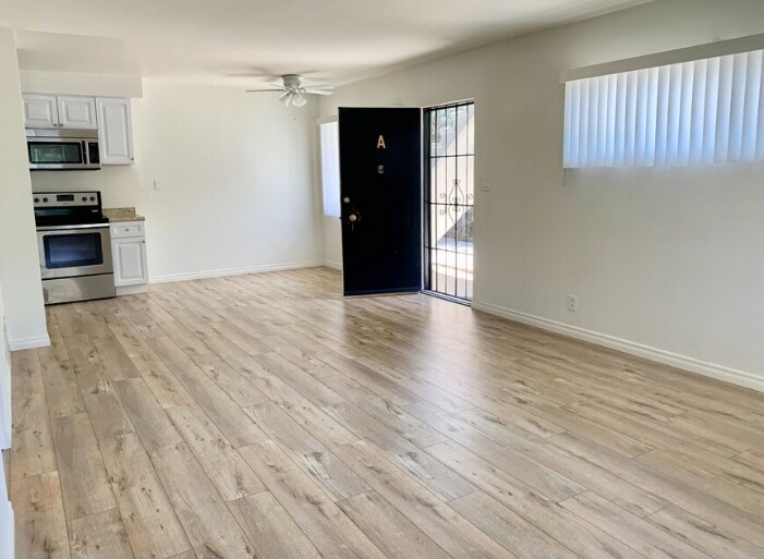 More Photos Of 324 E Santa Anita Ave, Burbank Apartments For Sale