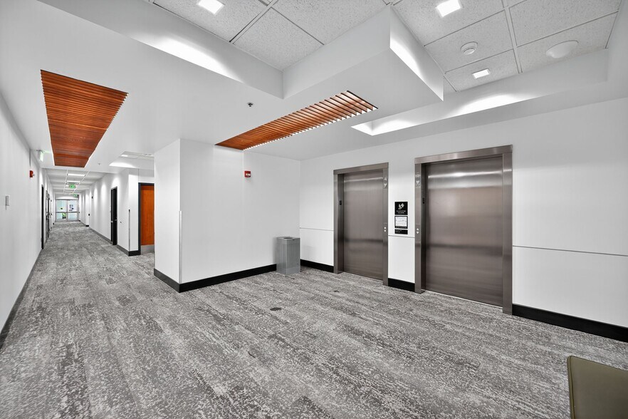 More Photos Of 9399 Crown Crest Blvd, Parker Medical For Lease