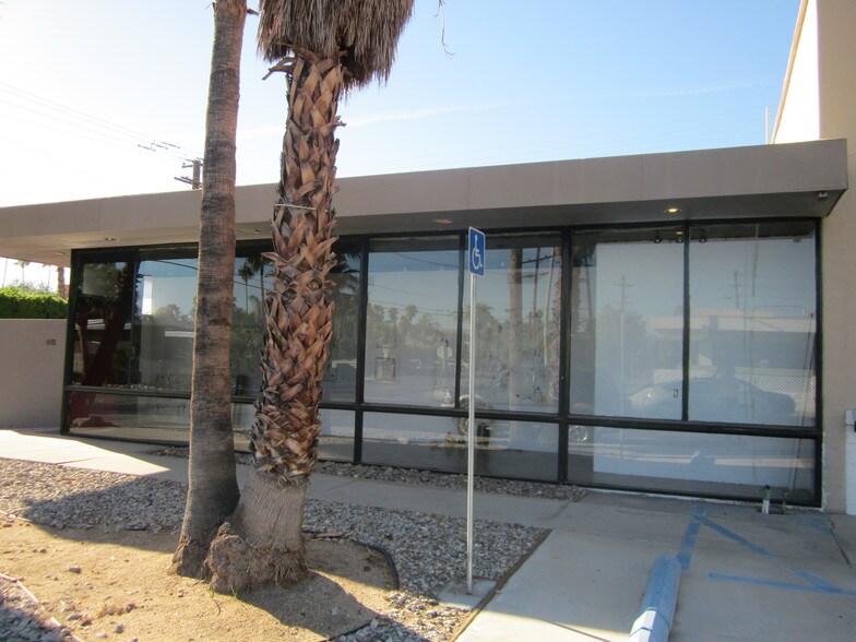 More Photos Of 693 E Sunny Dunes Rd, Palm Springs Freestanding For Sale