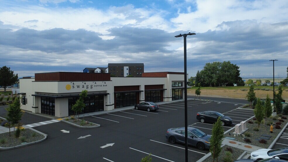 More Photos Of 2915 N 20th Ave, Pasco Office For Lease