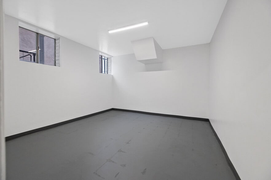 More Photos Of 401 W Lerdo Hwy, Shafter Religious Facility For Sale