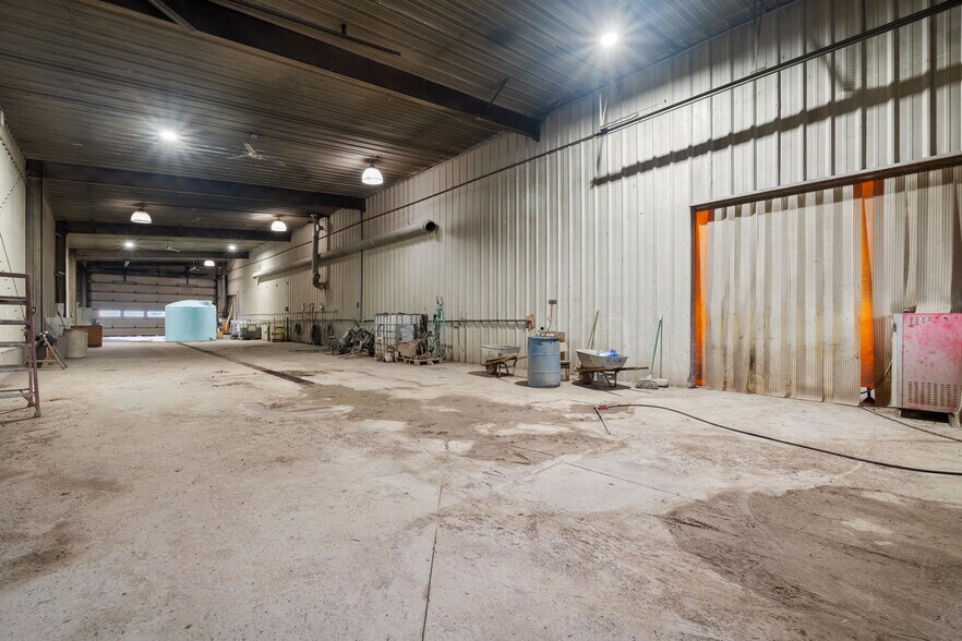 More Photos Of 2765 Fairgrounds Rd, American Falls Distribution For Sale