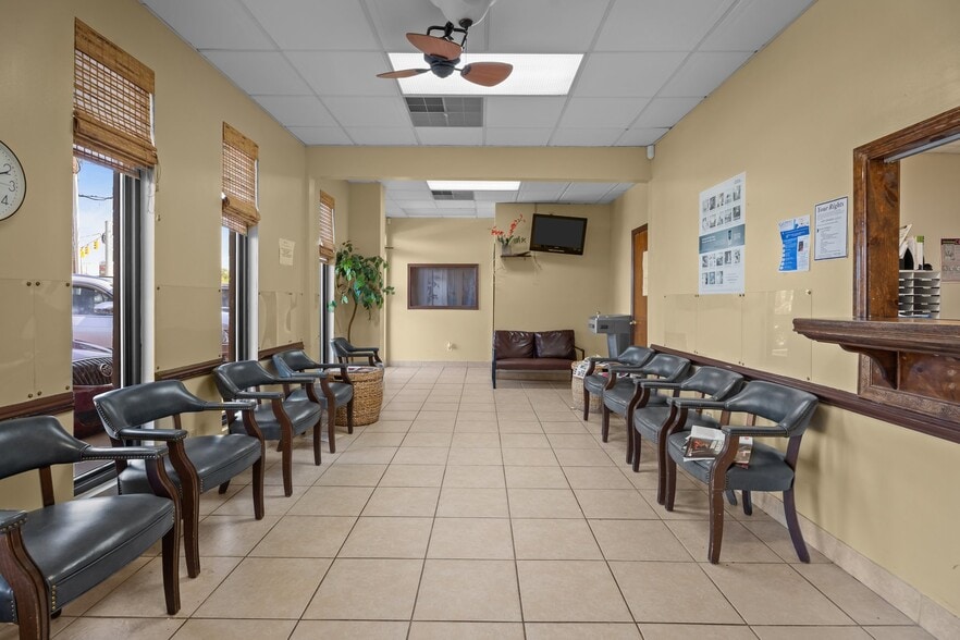 More Photos Of 2902 Central Heights Rd, Goldsboro Medical For Sale