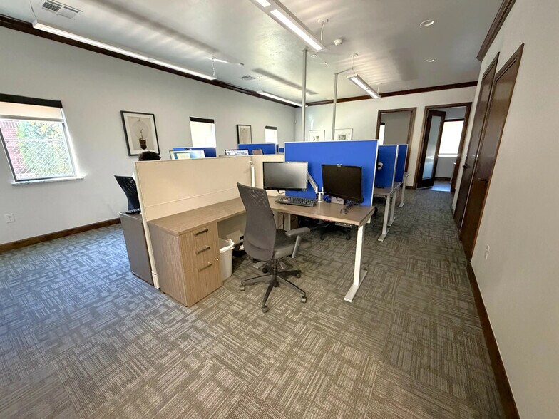 More Photos Of 921 26th Ave NW, Norman Office For Lease