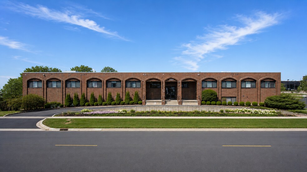 More Photos Of 460 Coventry Ln, Crystal Lake Apartments For Sale