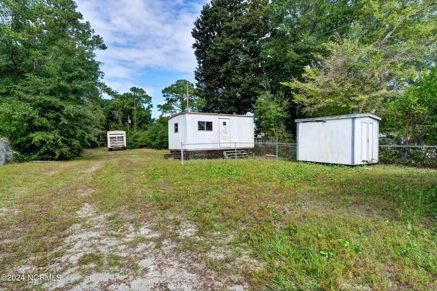 More Photos Of 5011 Wrightsville Ave, Wilmington Office For Sale