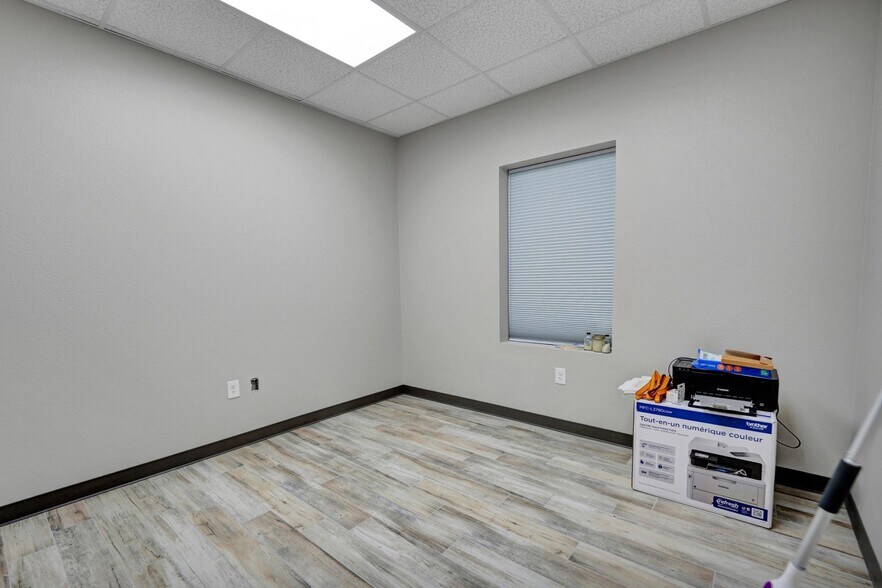 More Photos Of 2200 E County 130 rd, Midland Industrial For Lease