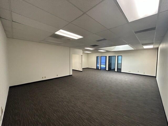More Photos Of 23351-23361 Madero, Mission Viejo Research And Development For Lease