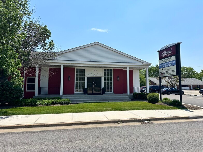 Primary Photo Of 1616 E Roosevelt Rd, Wheaton Office For Lease