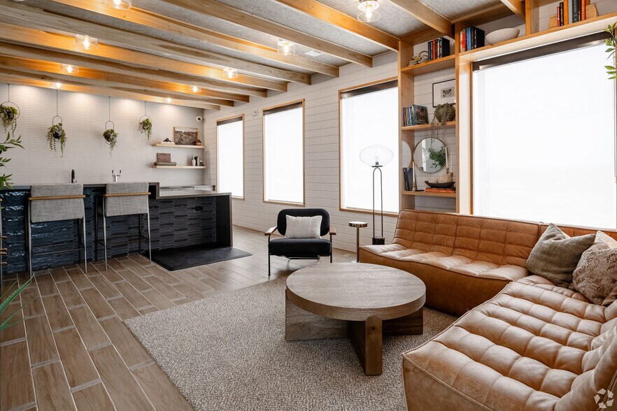 More Photos Of 5100 Bolm Rd, Austin Apartments For Lease