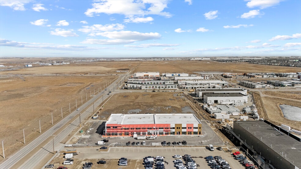More Photos Of 10680 36 St NE, Calgary Distribution For Sale