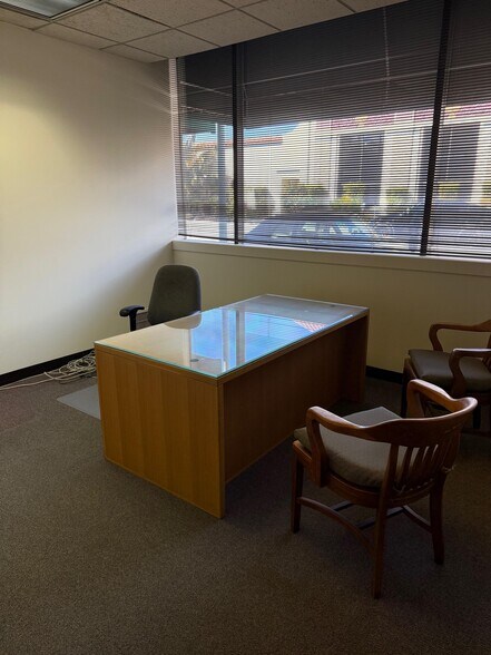 More Photos Of 2500 Santa Clara Ave, Alameda Office For Lease