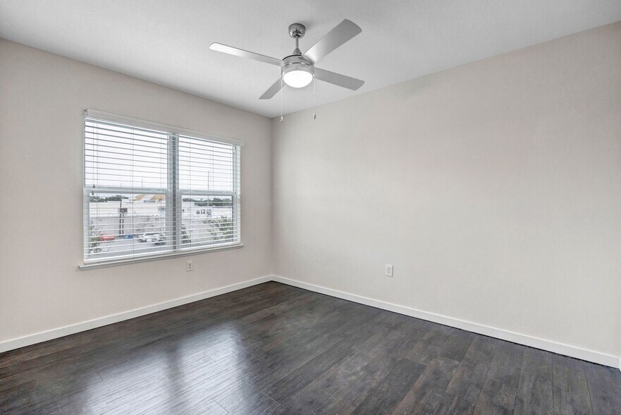 More Photos Of 8870 W Waters Ave, Tampa Apartments For Sale