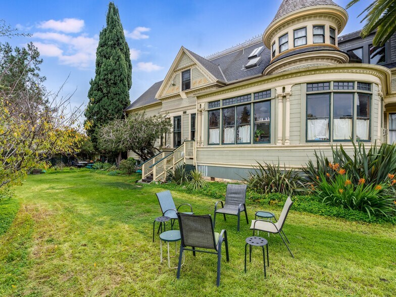 More Photos Of 687 Islay St, San Luis Obispo Apartments For Sale