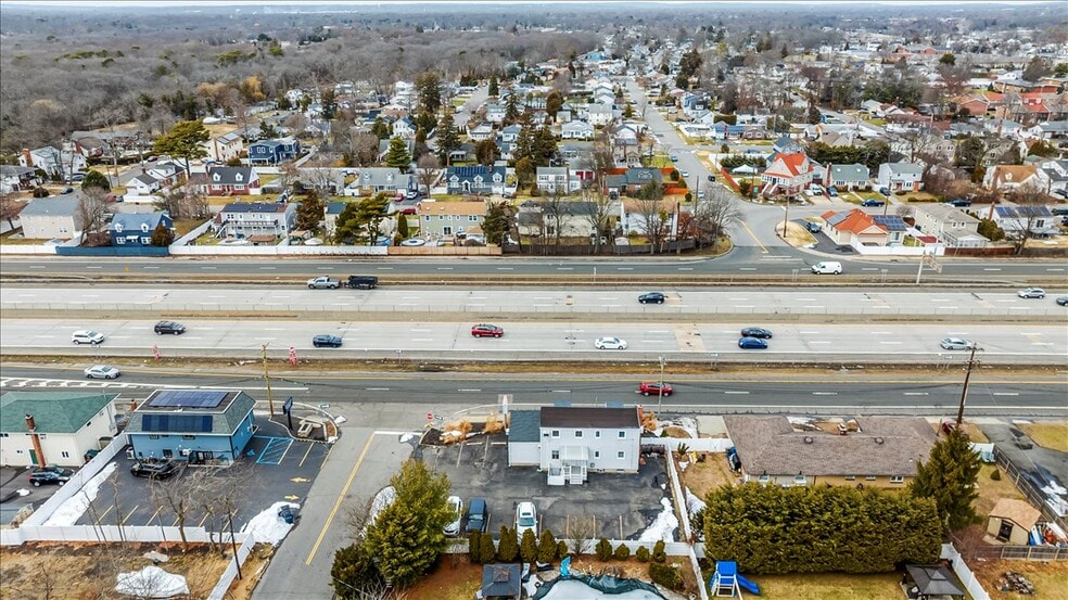 More Photos Of 930 Sunrise Hwy, North Babylon Office For Sale