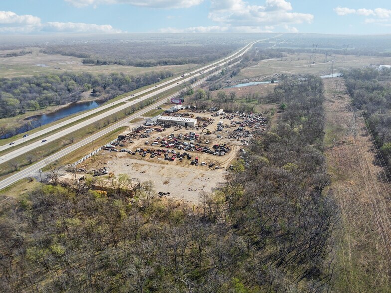 More Photos Of 23780 E Admiral Pl, Catoosa Service For Sale