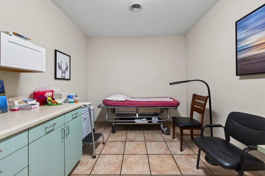 More Photos Of 1661 Turner Spur Rd, Fancy Gap Healthcare For Sale