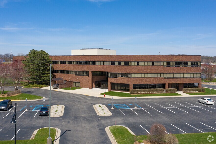 Primary Photo Of 2851 Charlevoix Dr SE, Grand Rapids Office For Lease