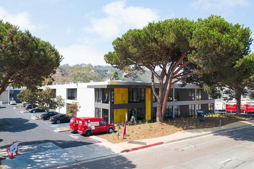 More Photos Of 11555 Sorrento Valley Rd, San Diego Unknown For Lease