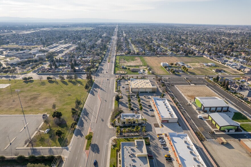 More Photos Of 11102 Brimhall Rd, Bakersfield Fast Food For Sale