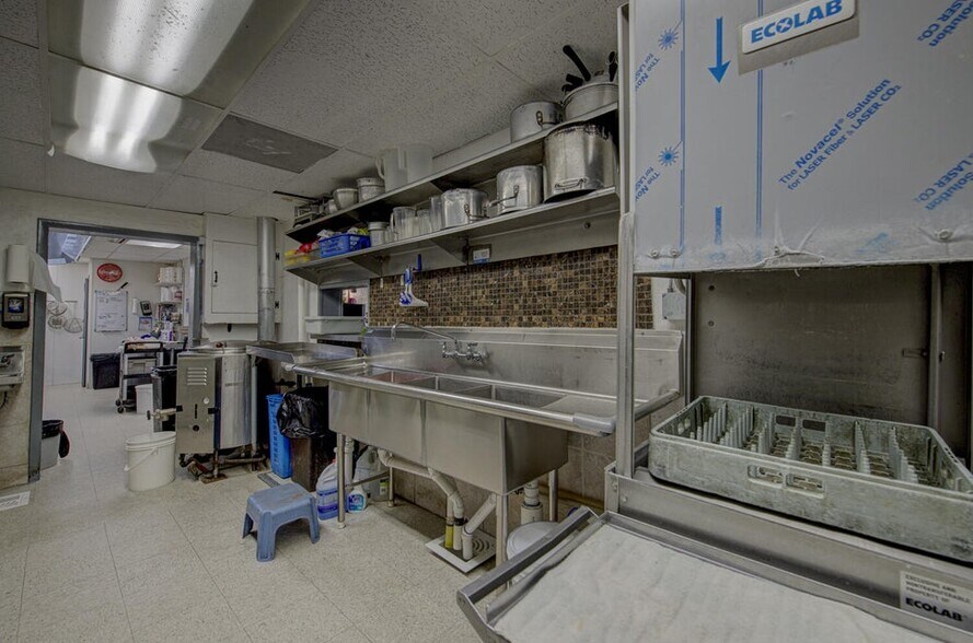 More Photos Of 822 Main St, Walsenburg Restaurant For Sale