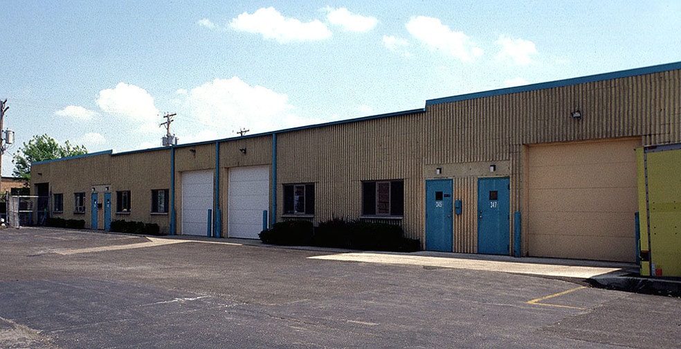 More Photos Of 341-349 Lively Blvd, Elk Grove Village Warehouse For Lease